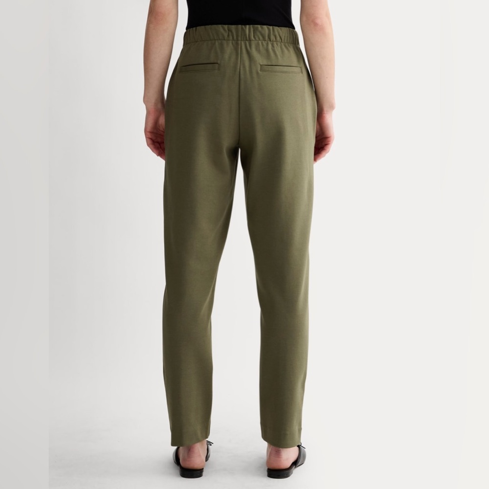 Everlane Dream Pant - Kalamata